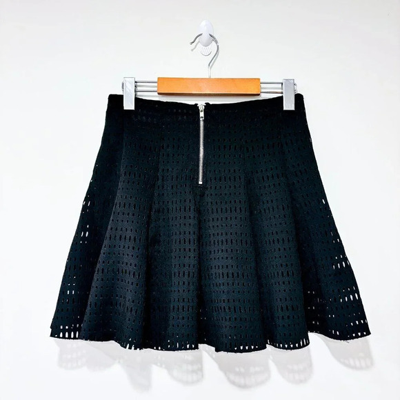 GLAMOROUS Black flared mesh skirt | Circle cut, elegant flowy design | X-Small * - Picture 2 of 6